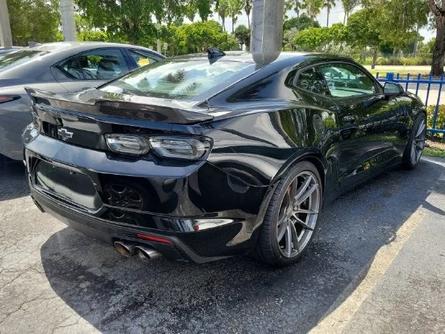 2022 Chevrolet Camaro SS 1SS photo 3