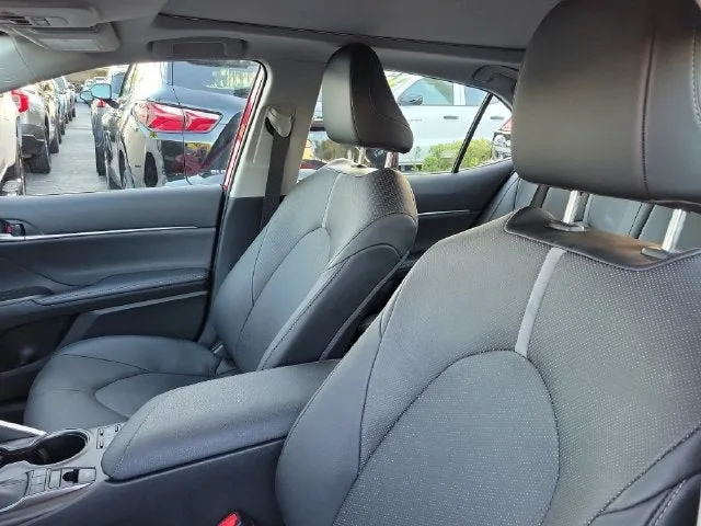 2024 Toyota Camry XSE V6 photo 9