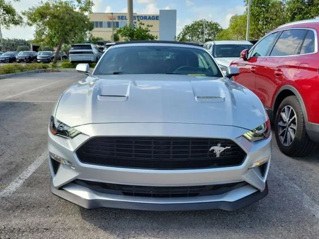 2019 Ford Mustang GT Premium California Special Package photo 6