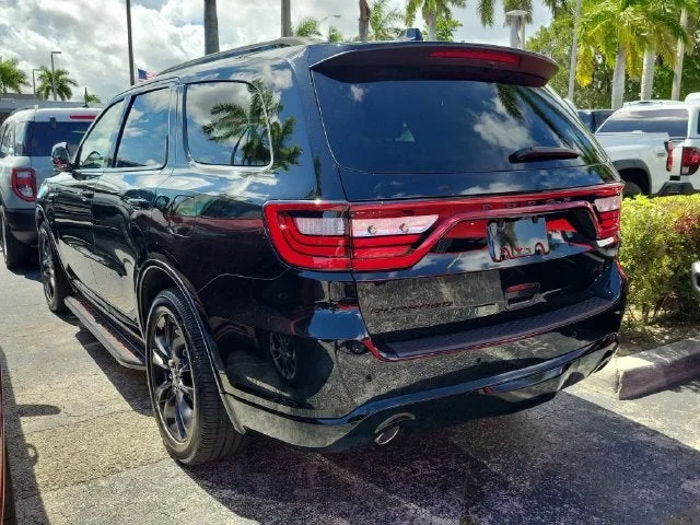 2023 Dodge Durango R/T Premium photo 3