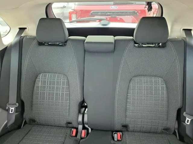 2025 Honda HR-V LX photo 10
