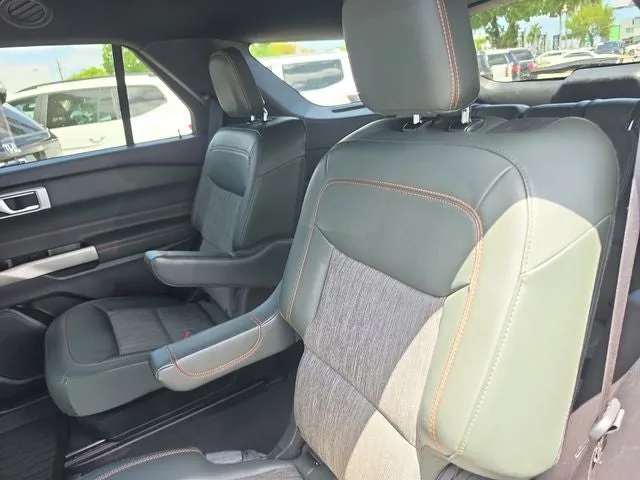 2022 Ford Explorer Timberline photo 10