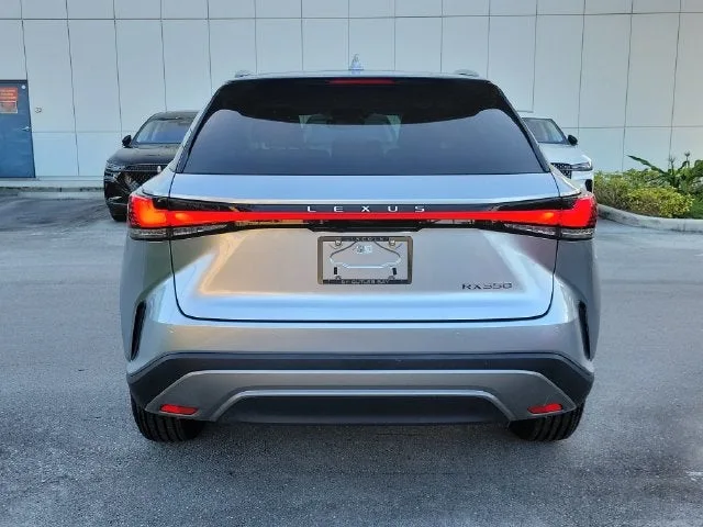 2023 Lexus RX 350 Premium photo 5