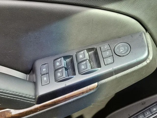 2019 Chevrolet Tahoe LT photo 19