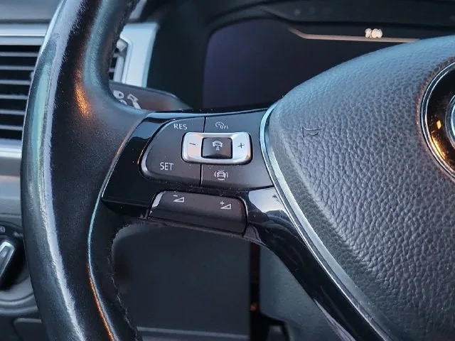 2019 Volkswagen Atlas SEL Premium 4Motion photo 19