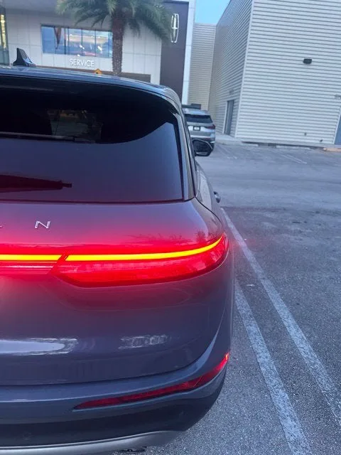 2024 Lincoln Corsair Premiere photo 6