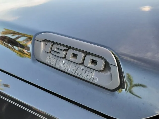2019 RAM 1500 Big Horn/Lone Star photo 9