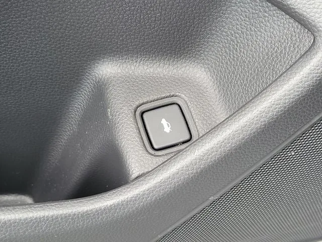 2018 Honda Accord Hybrid Base photo 18