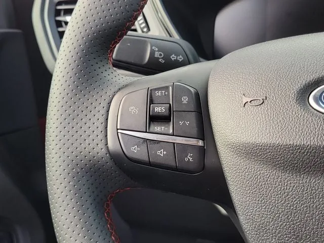 2024 Ford Escape ST-Line photo 19