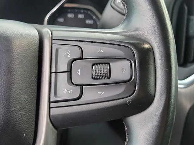 2023 GMC Sierra 2500HD Denali photo 23