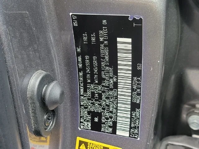 2017 Toyota Highlander Limited Platinum photo 31