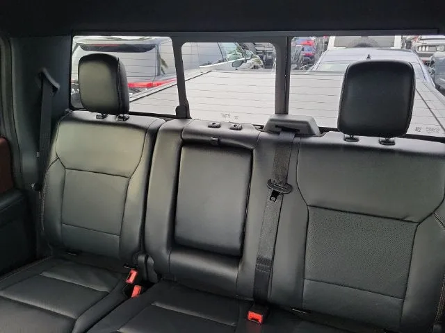 2023 Ford F-150 Lariat photo 14
