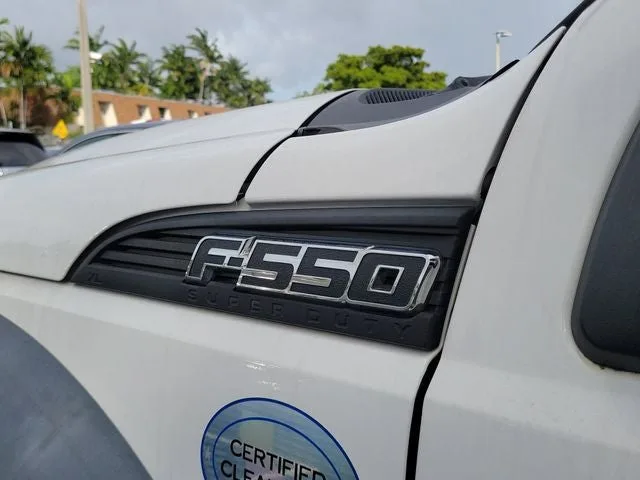 2015 Ford F-550SD XL DRW photo 7