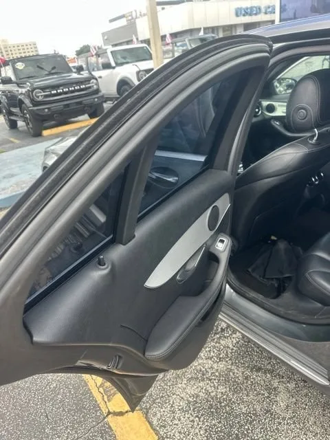 2018 Mercedes-Benz C-Class C 300 photo 23