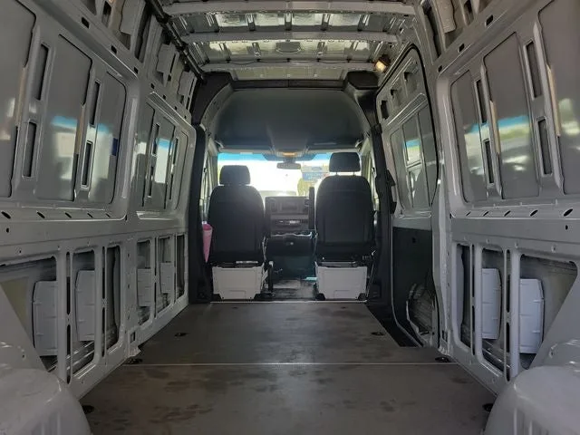 2023 Mercedes-Benz Sprinter 2500 Cargo 170 WB High Roof photo 6