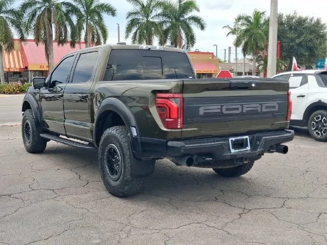 2024 Ford F-150 Raptor photo 3