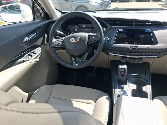 2019 Cadillac XT4 Premium Luxury photo 8