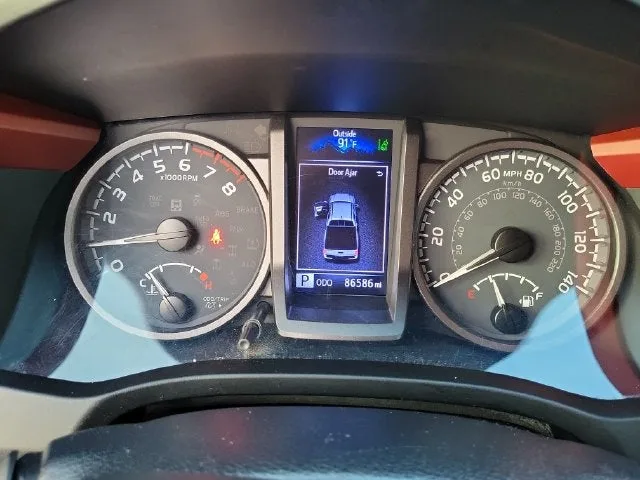 2020 Toyota Tacoma TRD Off-Road V6 photo 20