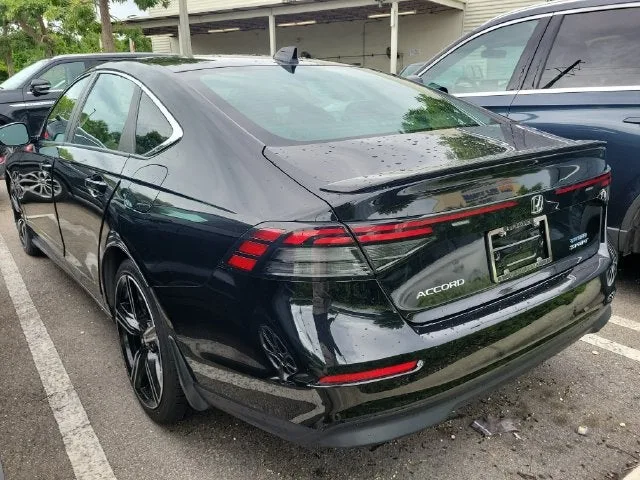 2023 Honda Accord Hybrid Sport photo 4