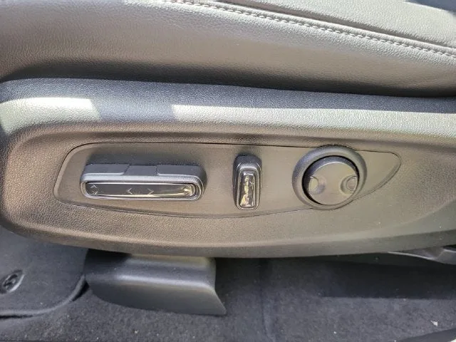 2024 Honda CR-V EX-L photo 12