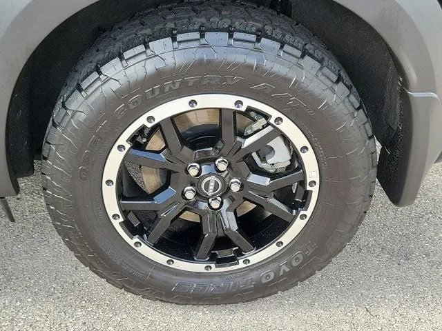 2025 Nissan Pathfinder Rock Creek photo 9