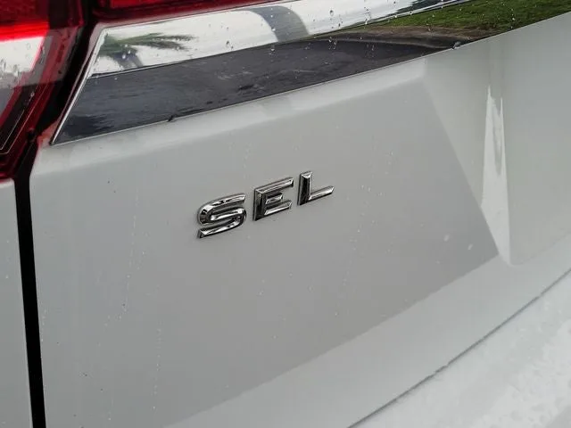 2019 Volkswagen Atlas 3.6L V6 SEL R-Line R-Line photo 5