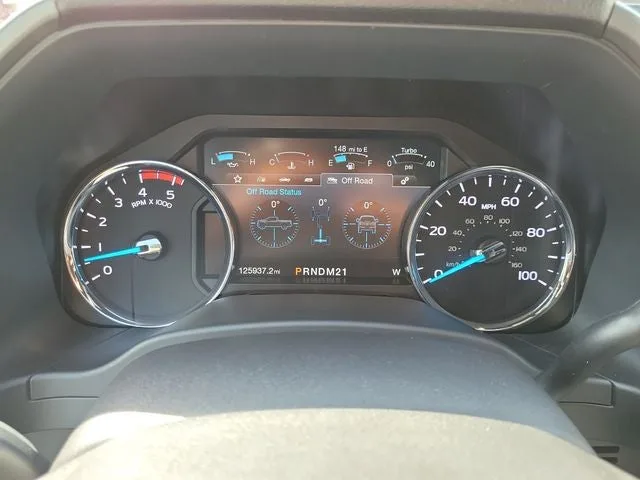 2018 Ford F-250SD Platinum photo 23