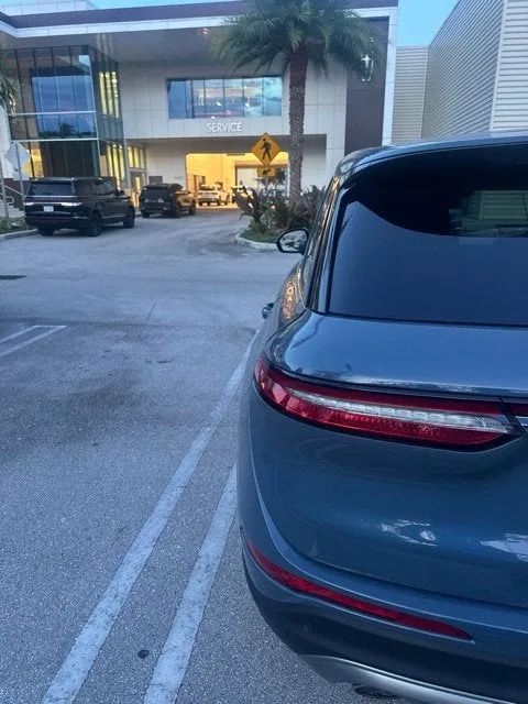2024 Lincoln Corsair Premiere photo 5