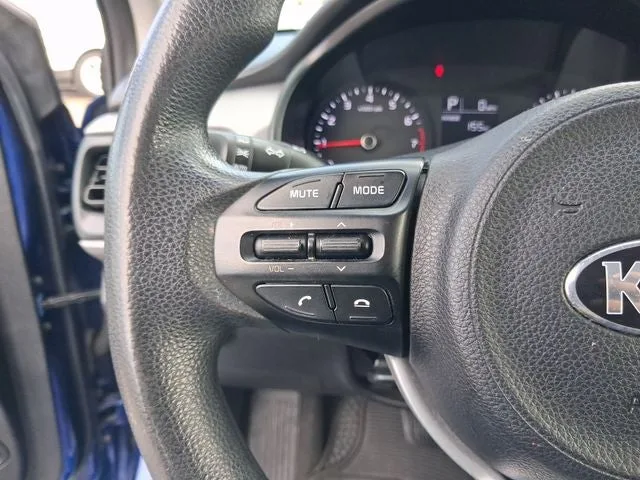 2018 Kia Rio S photo 17