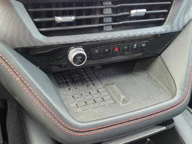 2025 Ford Explorer ST-Line photo 23
