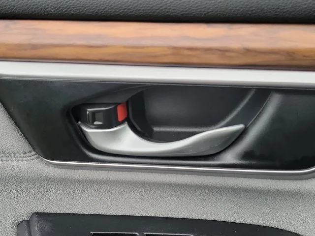 2022 Honda CR-V EX photo 17