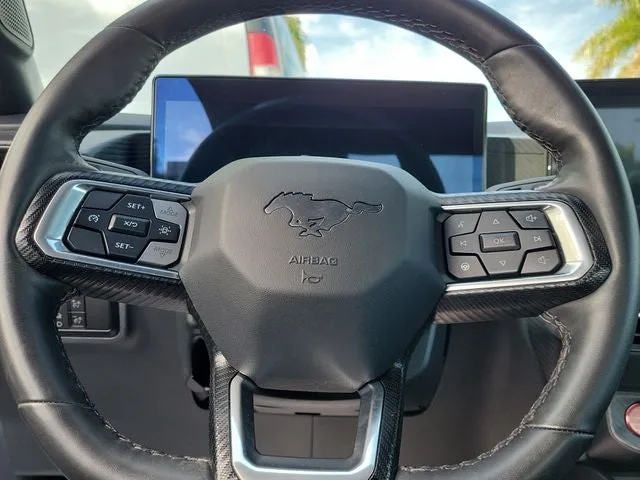 2024 Ford Mustang EcoBoost photo 18