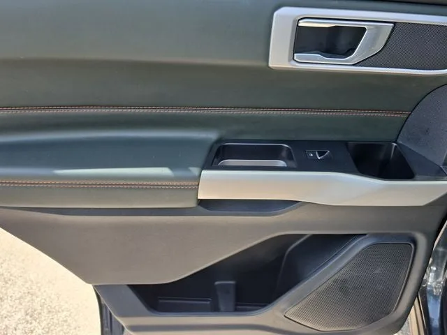 2022 Ford Explorer Timberline photo 9