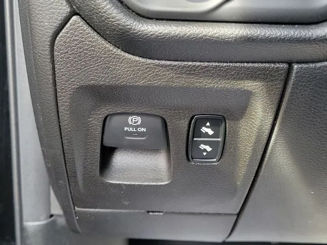 2019 RAM 1500 Big Horn/Lone Star photo 15