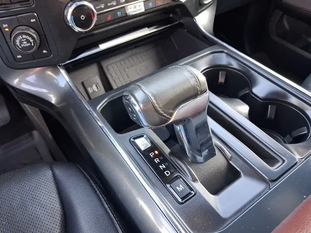 2022 Ford F-150 Lariat photo 21