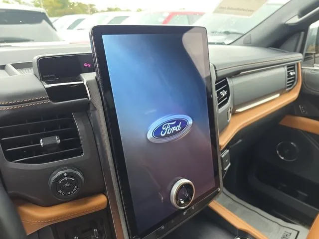 2024 Ford Expedition Platinum photo 25