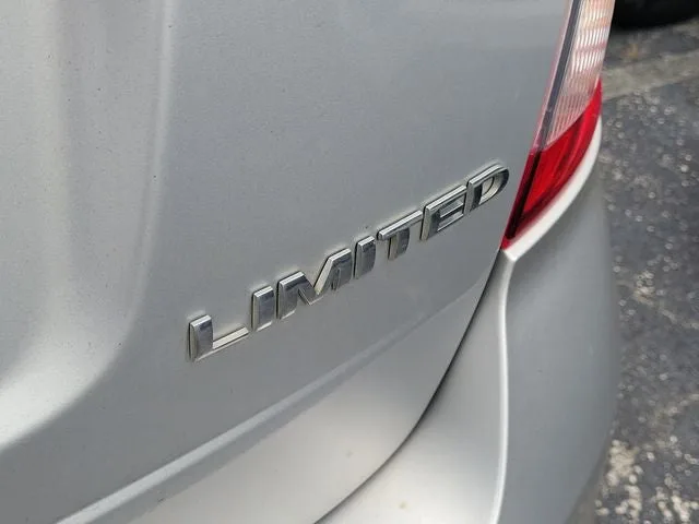 2013 Ford Edge Limited photo 4