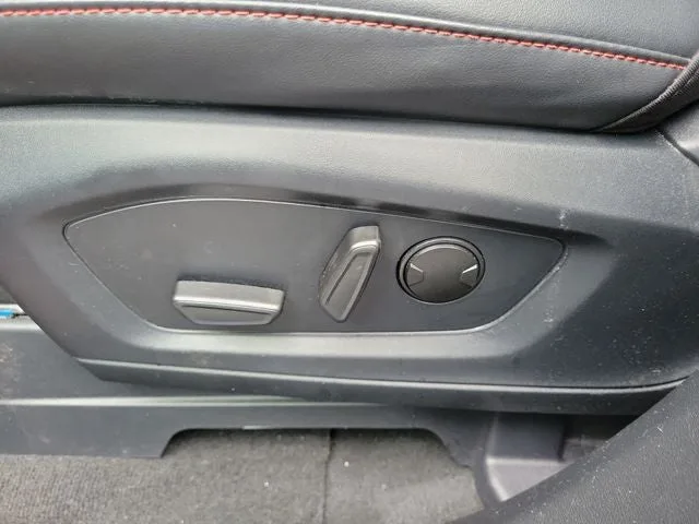 2026 Ford Explorer ST photo 12