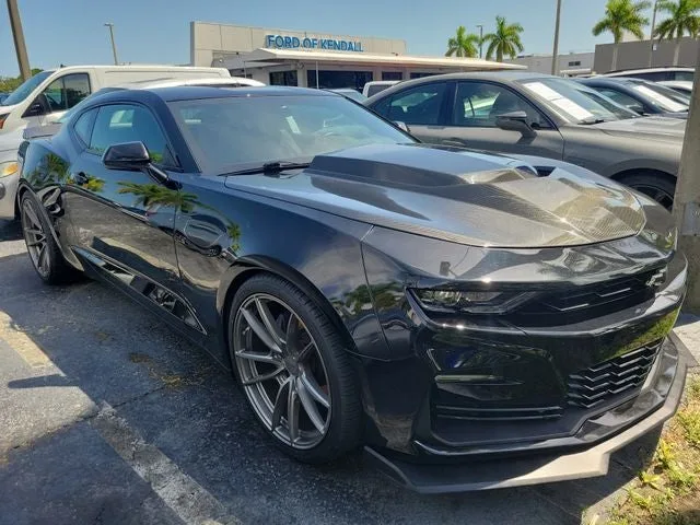 2022 Chevrolet Camaro SS 1SS photo 2