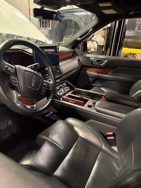 2024 Lincoln Navigator Premiere photo 7