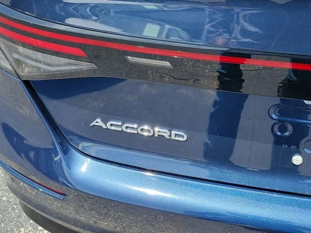 2024 Honda Accord Hybrid Touring photo 6
