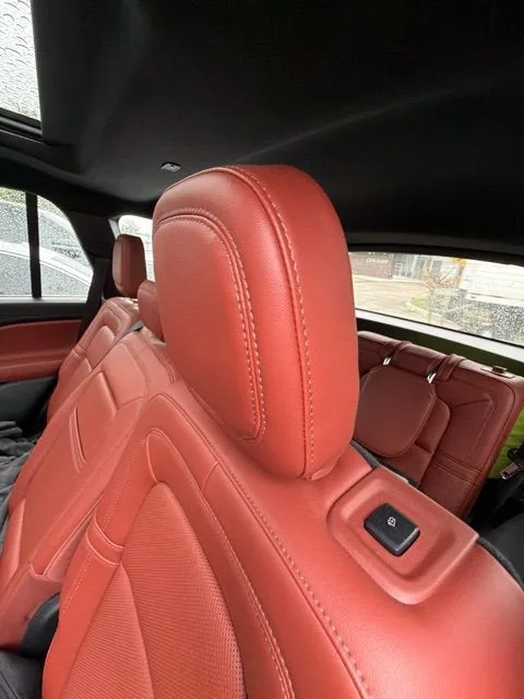 2025 Lincoln Aviator Reserve Premium photo 16