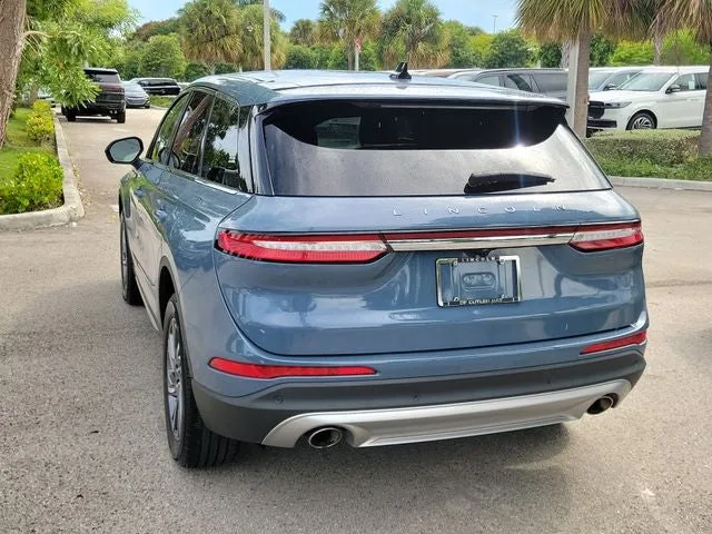 2024 Lincoln Corsair Premiere photo 4