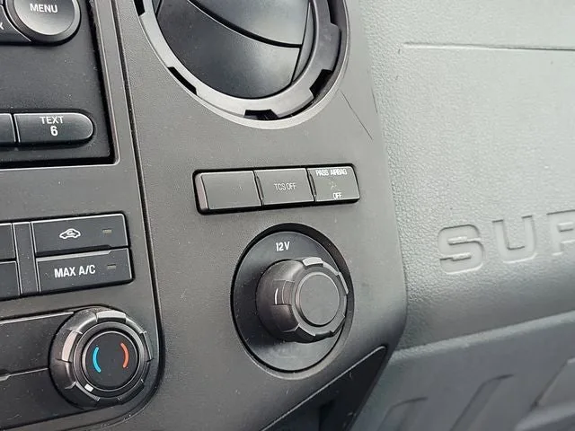 2015 Ford F-550SD XL DRW photo 20