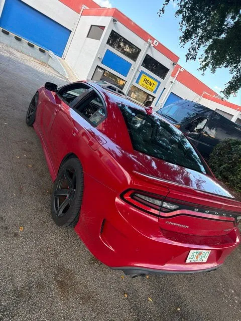 2018 Dodge Charger SRT 392 photo 4
