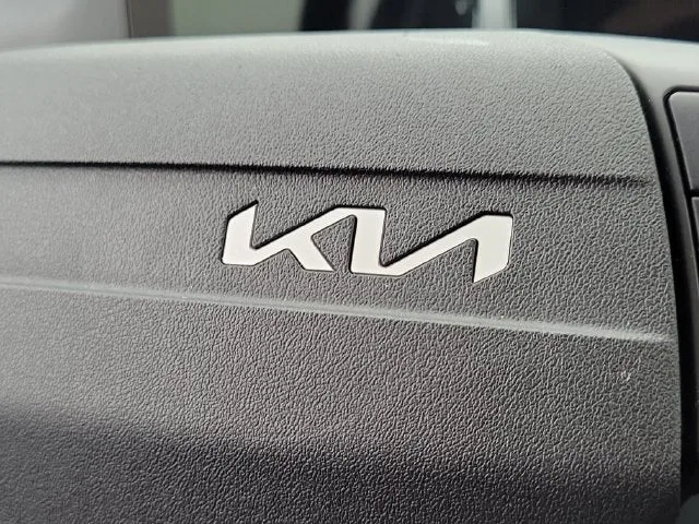 2026 Kia Sportage EX photo 21