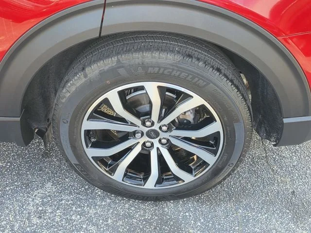 2023 Ford Explorer ST-Line photo 6