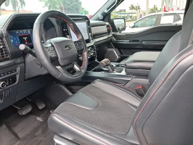 2024 Ford F-150 Raptor photo 11