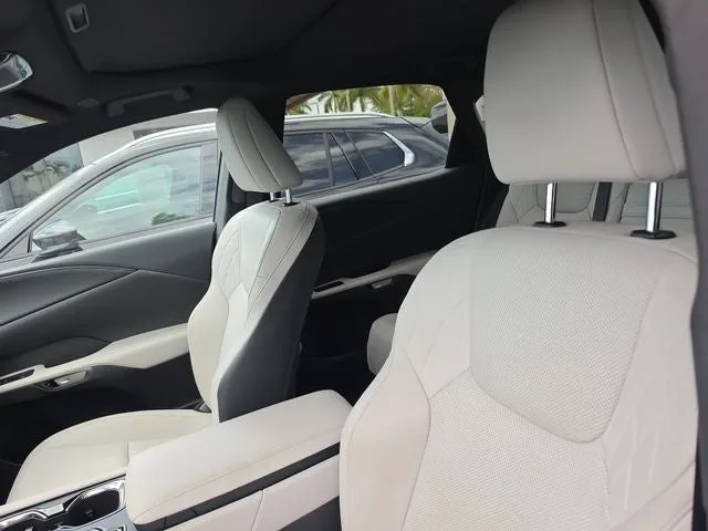 2023 Lexus RX 350 Premium photo 18
