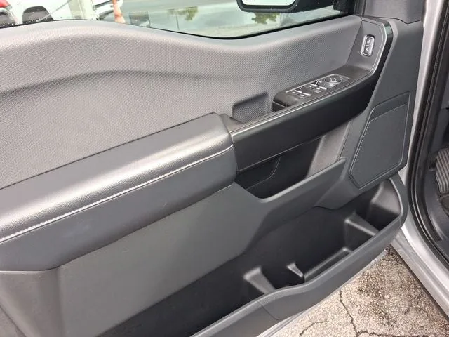 2021 Ford F-150 XL photo 13